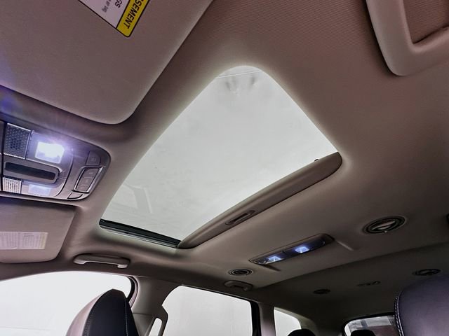 Used 2022 Kia Telluride S image 21