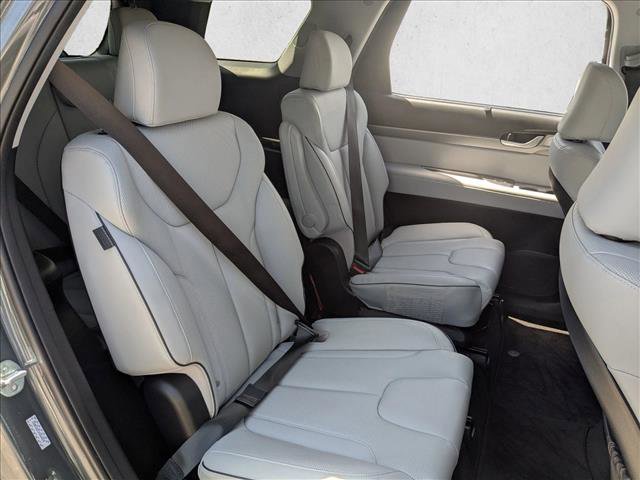 Used 2023 Hyundai Palisade SEL w/ Premium Package AWD/4WD image 23