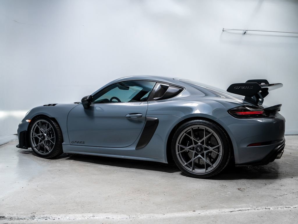 Used 2024 Porsche 718 Cayman GT4 RS image 3