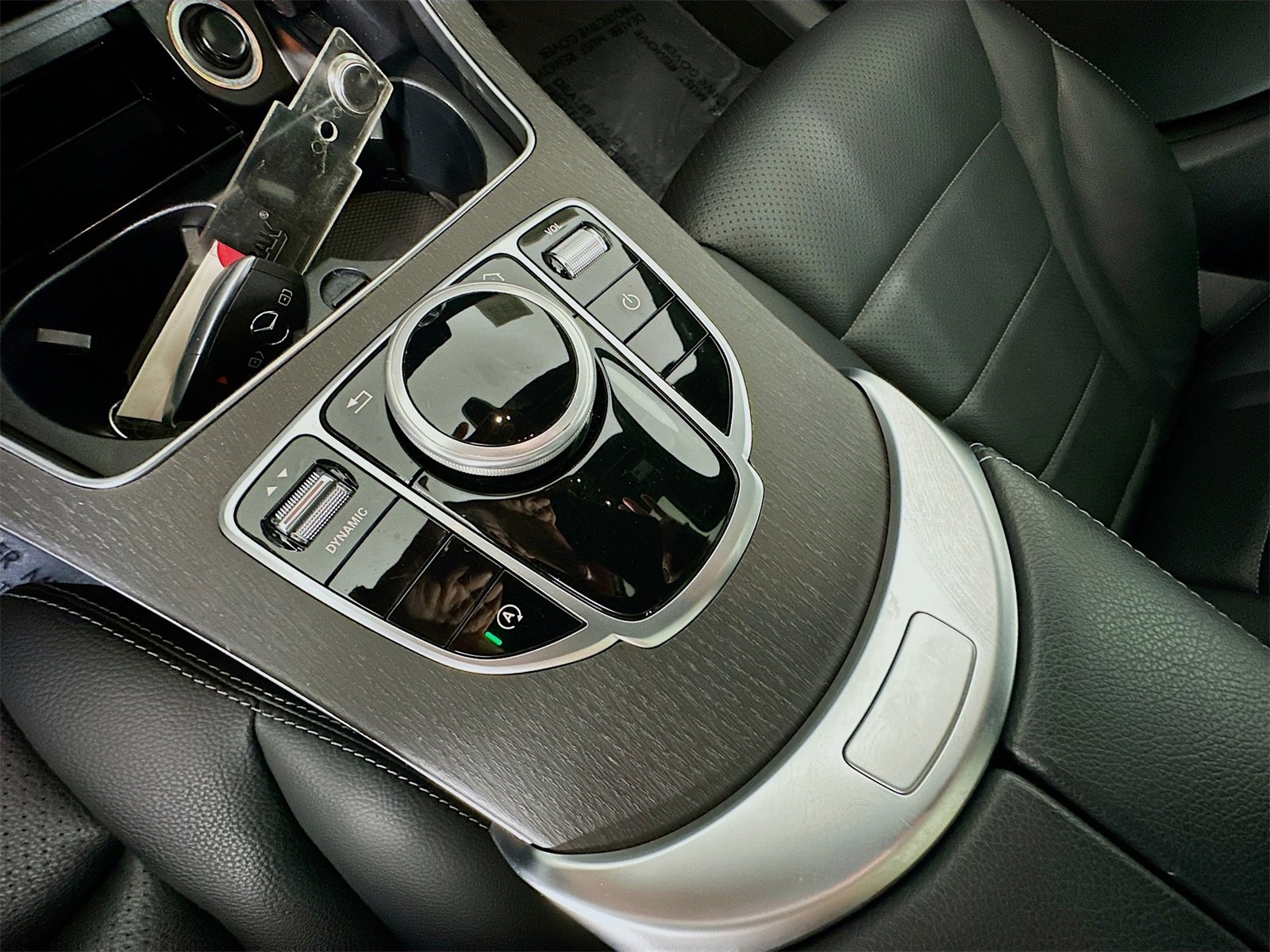 Used 2020 Mercedes-Benz C 300 4MATIC Sedan image 16