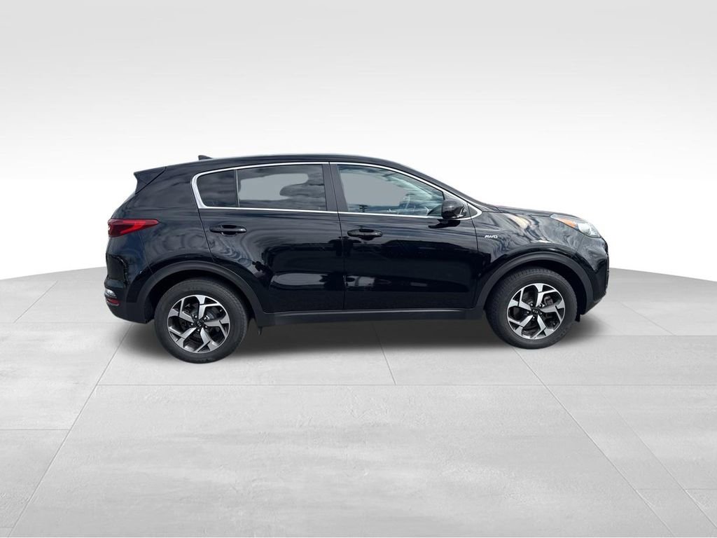Used 2020 Kia Sportage LX image 7