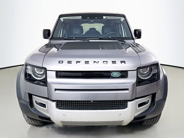 Used 2020 Land Rover Defender 110 HSE AWD/4WD image 2