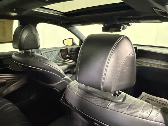 Used 2024 Lexus LS 500 w/ Interior Upgrade Package image 30