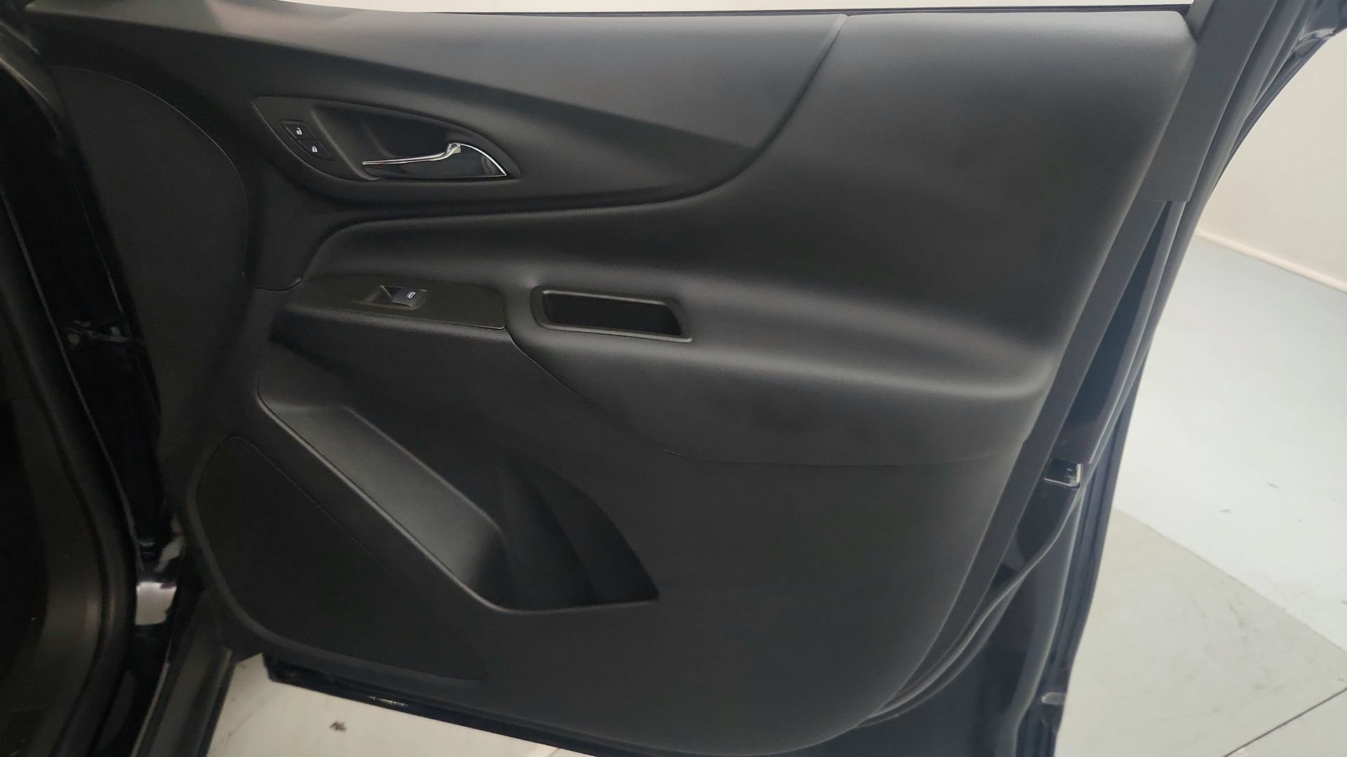 Certified 2023 Chevrolet Equinox LT FWD image 25