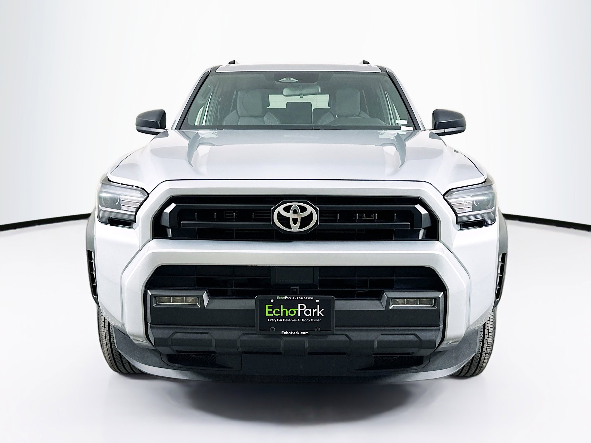 Used 2025 Toyota 4Runner SR5 image 2