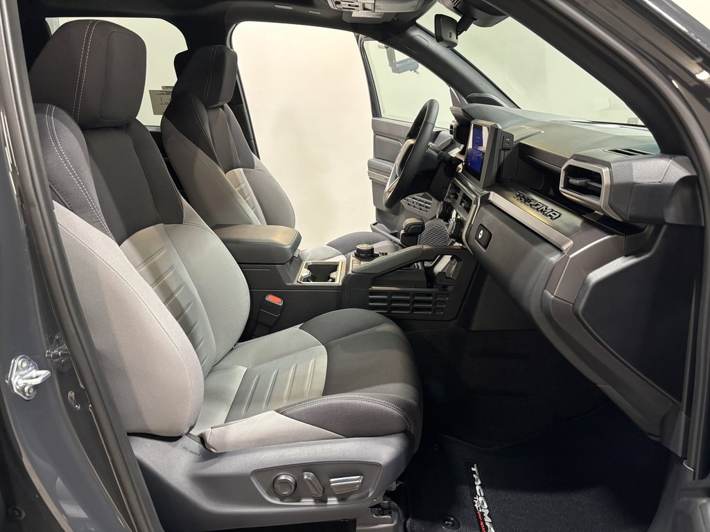 New 2025 Toyota Tacoma TRD Off-Road image 22