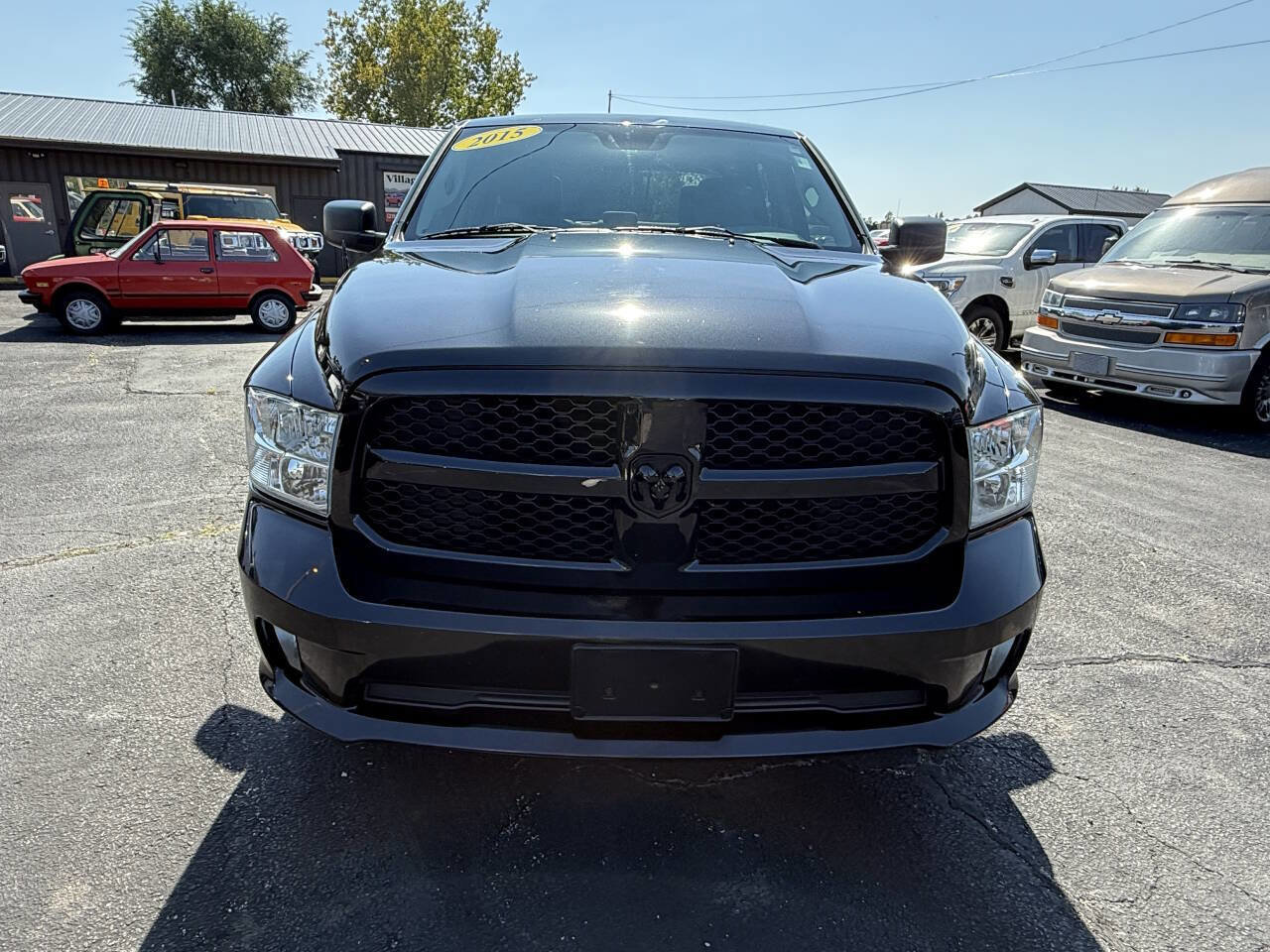 Used 2015 RAM 1500 Express image 10