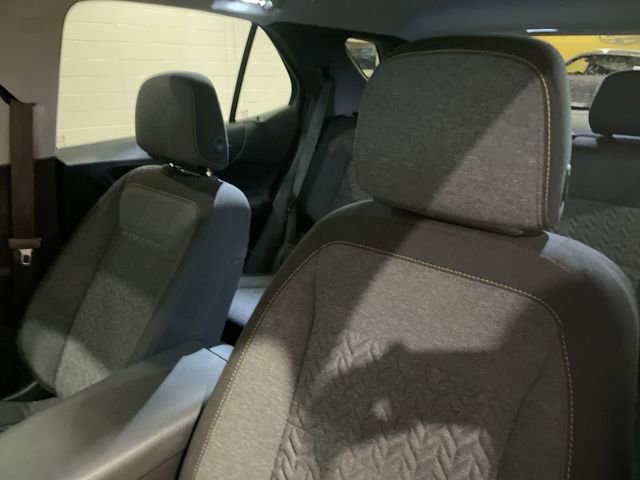 Used 2023 Chevrolet Equinox LT image 11