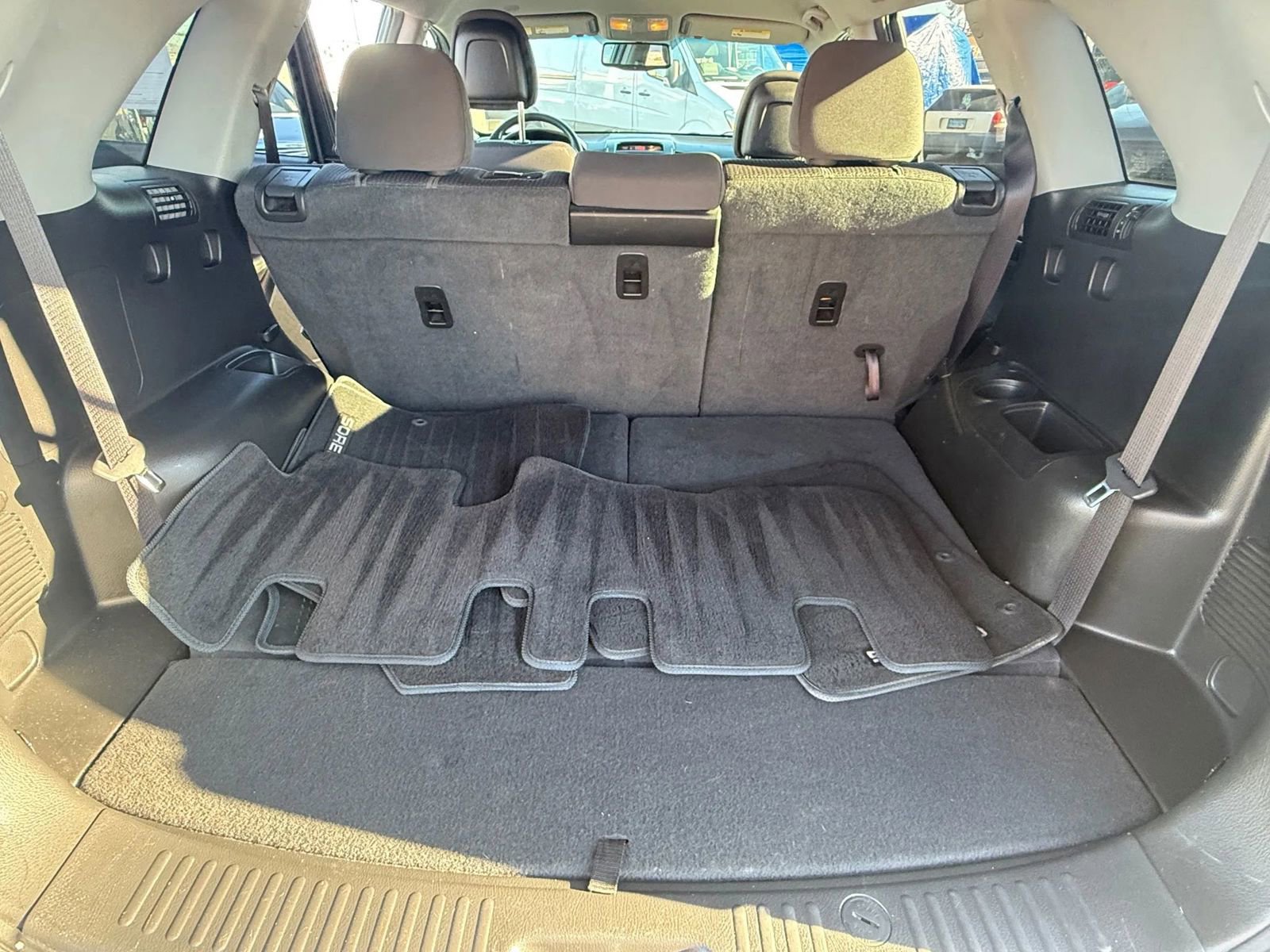 Used 2011 Kia Sorento LX w/ Convenience Pkg image 18