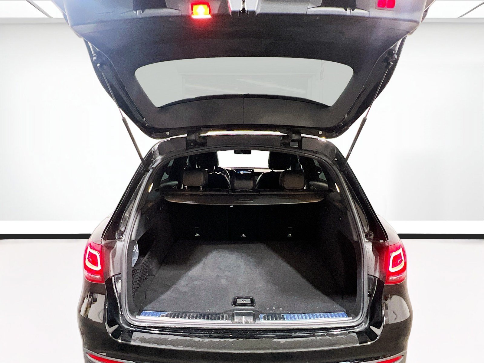 Used 2022 Mercedes-Benz GLC 300 4MATIC image 18