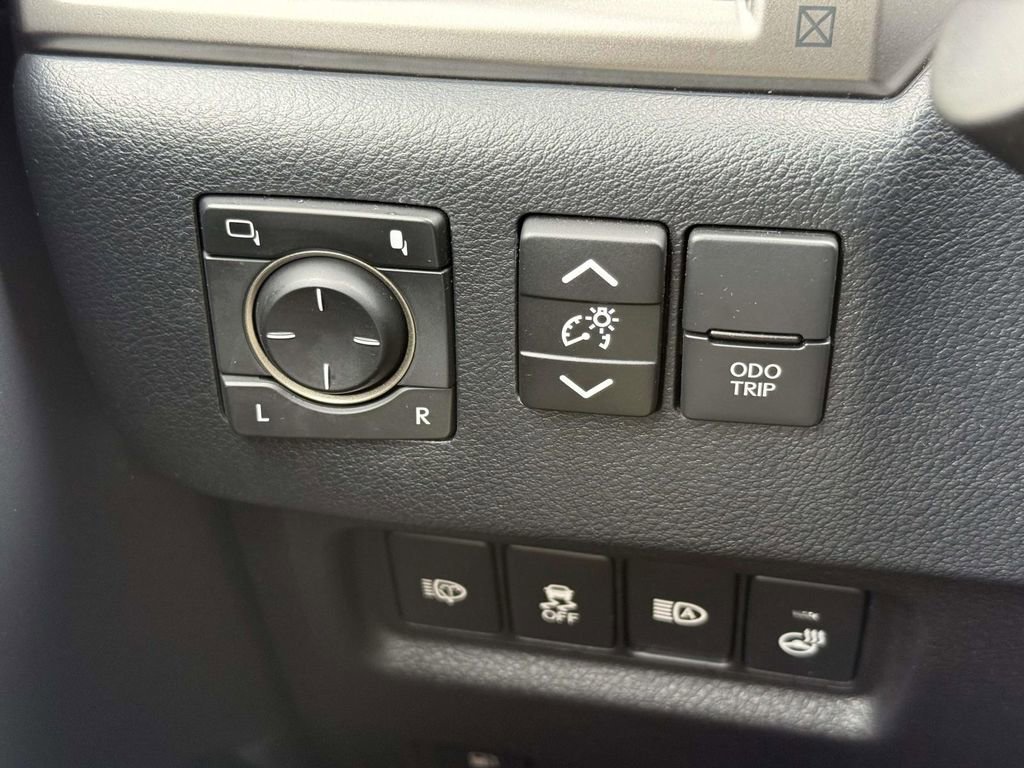 Used 2023 Lexus GX 460 Premium w/ Premium Plus Package AWD/4WD image 21