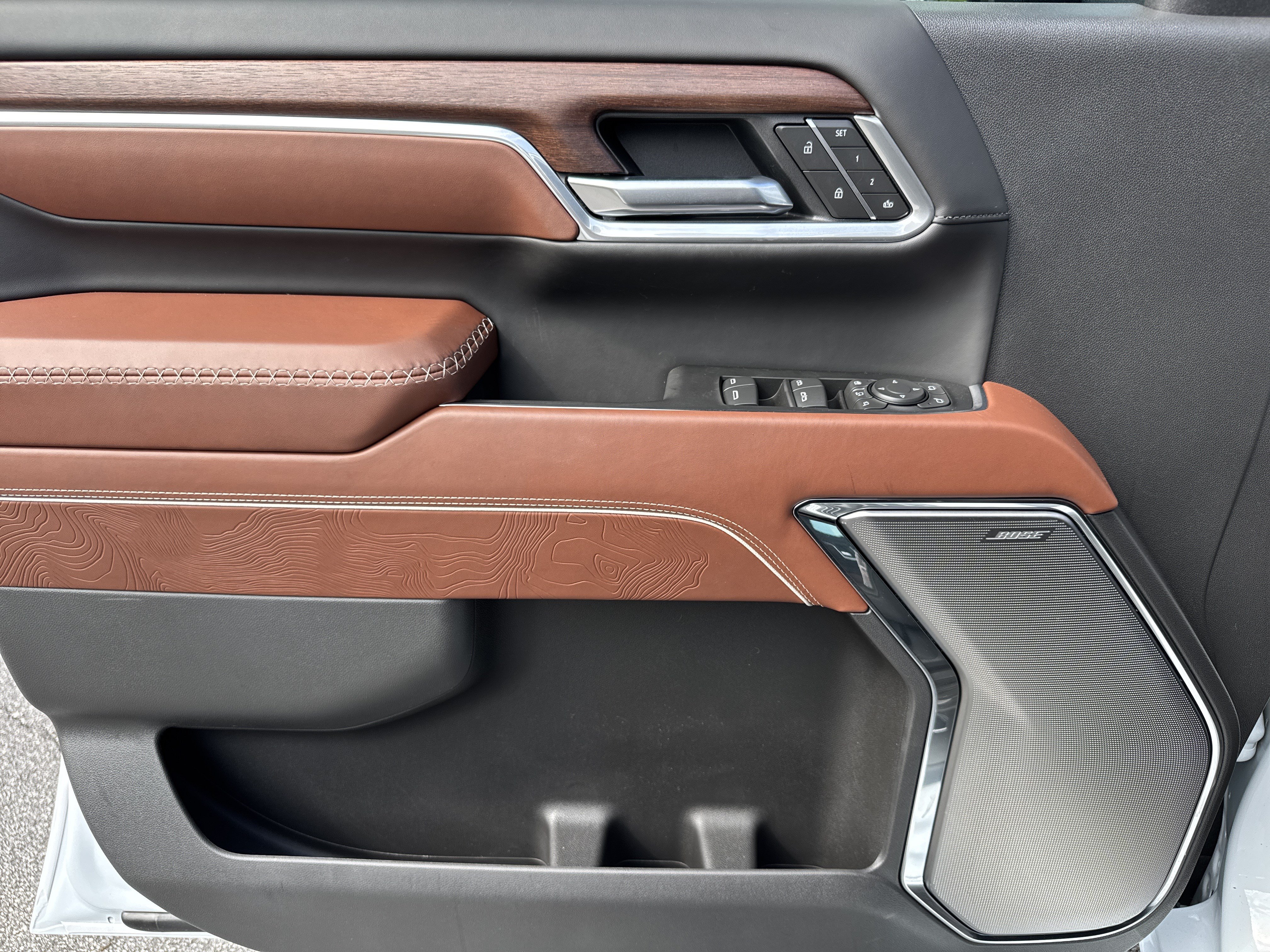 New 2026 GMC Sierra 3500 Denali Ultimate AWD/4WD image 14