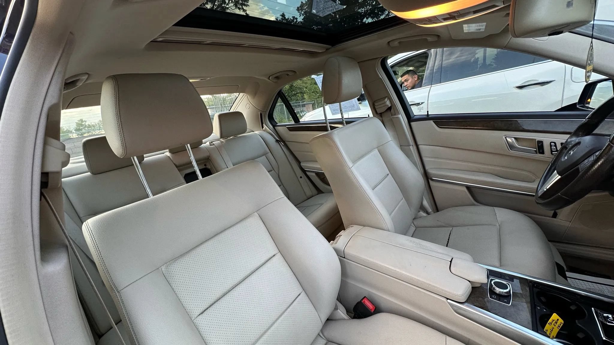 Used 2016 Mercedes-Benz E 350 4MATIC Sedan image 37