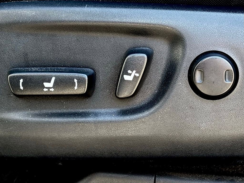 Used 2016 Toyota 4Runner SR5 image 16