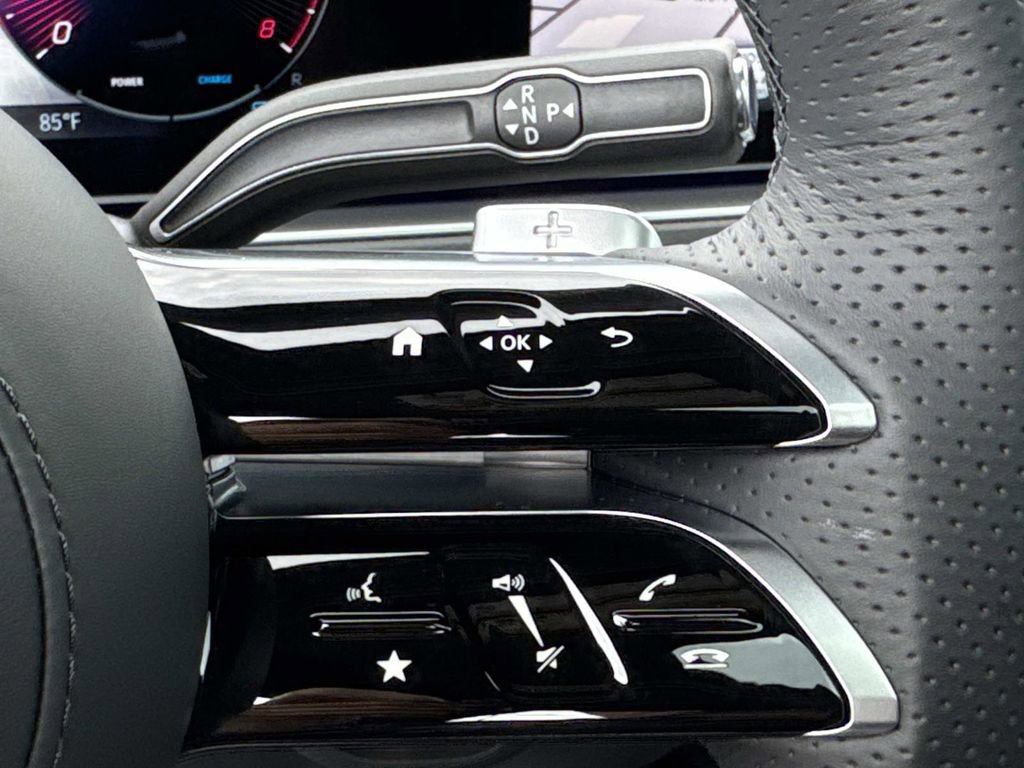 New 2026 Mercedes-Benz GLS 580 4MATIC image 27