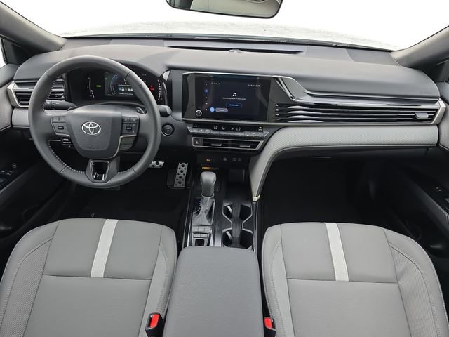 Used 2026 Toyota Camry SE w/ Convenience Package image 9