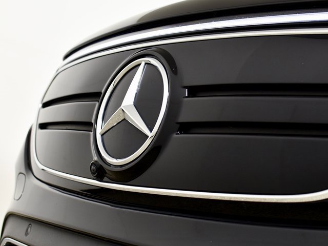 Used 2022 Mercedes-Benz EQB 300 4MATIC image 8