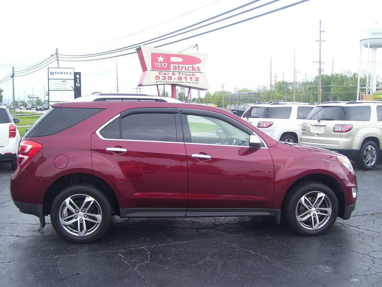Used 2017 Chevrolet Equinox Premier w/ Enhanced Convenience Package FWD image 2