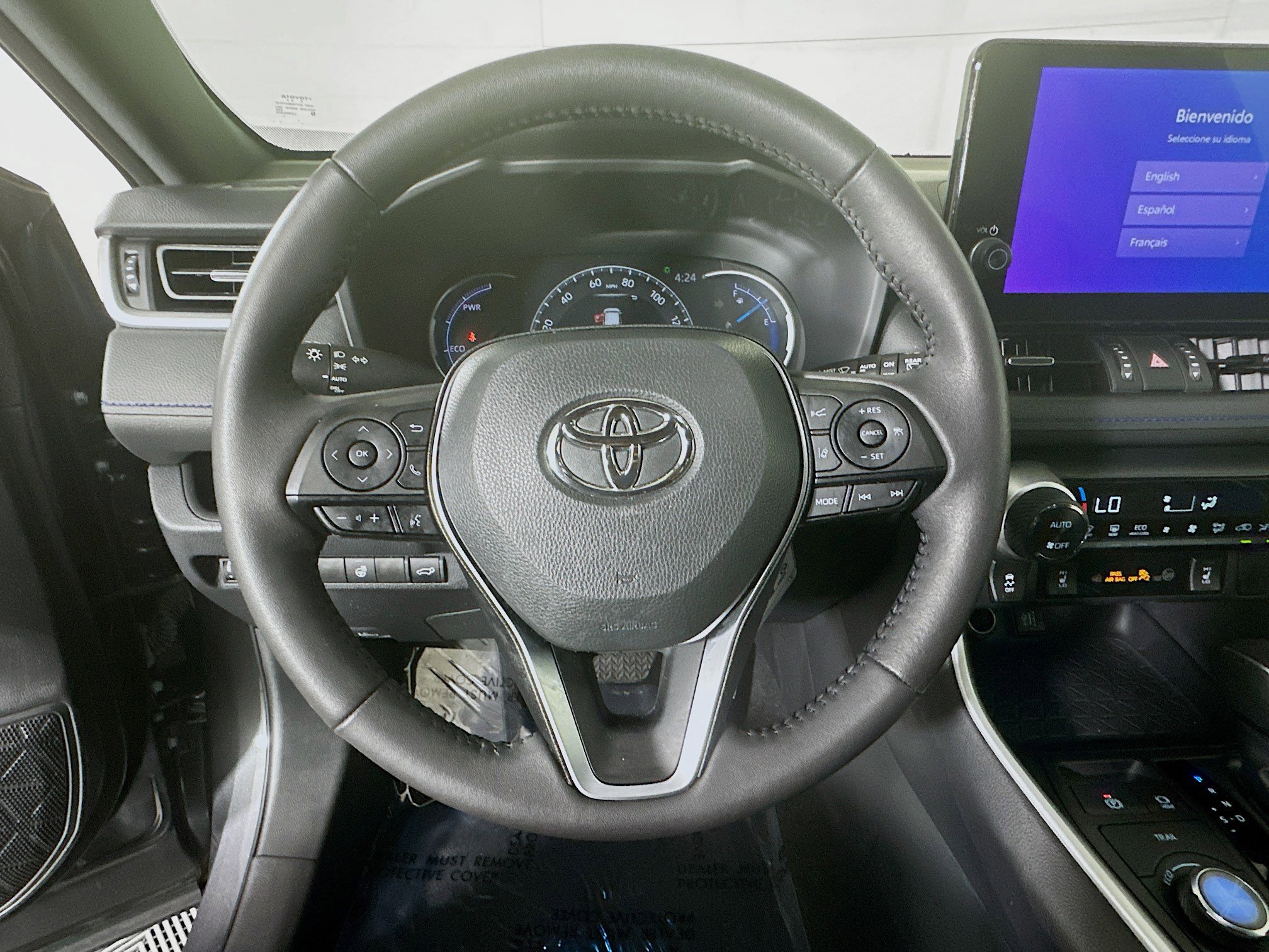 Used 2024 Toyota RAV4 XSE w/ Weather Package image 15