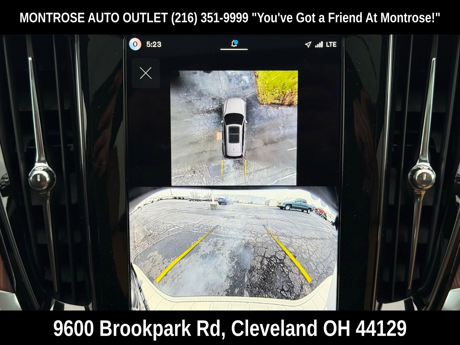 New 2026 Volvo V60 B5 Cross Country Ultra w/ Protection Package Premier image 37