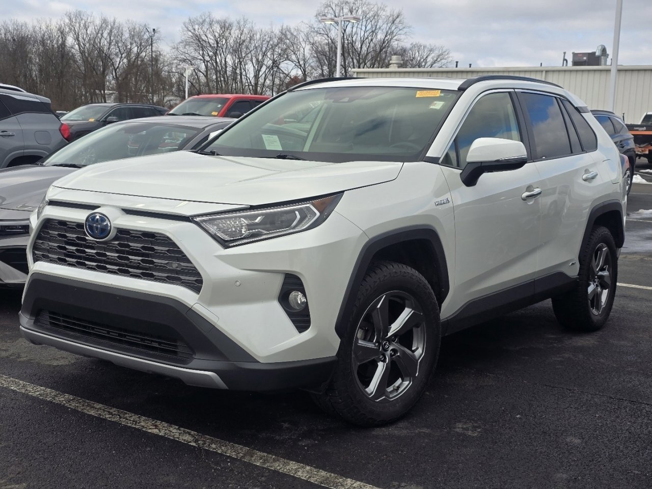 Used 2019 Toyota RAV4 Limited image 3