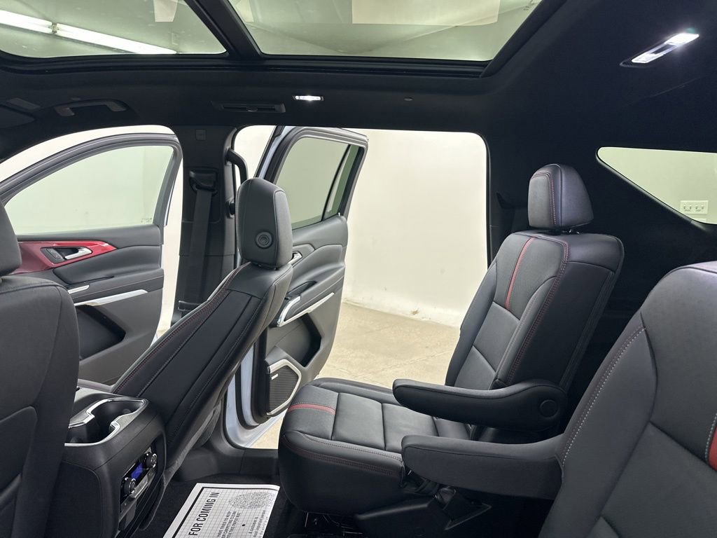 New 2026 Chevrolet Traverse RS AWD/4WD image 34
