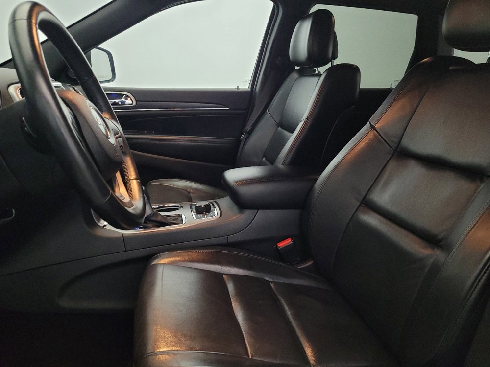Used 2018 Jeep Grand Cherokee Limited image 17