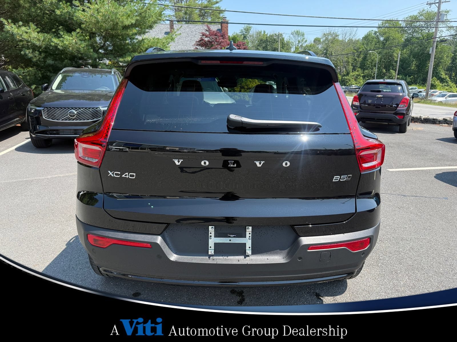 Used 2026 Volvo XC40 B5 Plus w/ Protection Package Premier AWD/4WD image 7