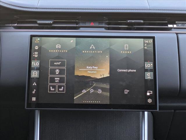 New 2025 Land Rover Range Rover Long Wheelbase SE image 12