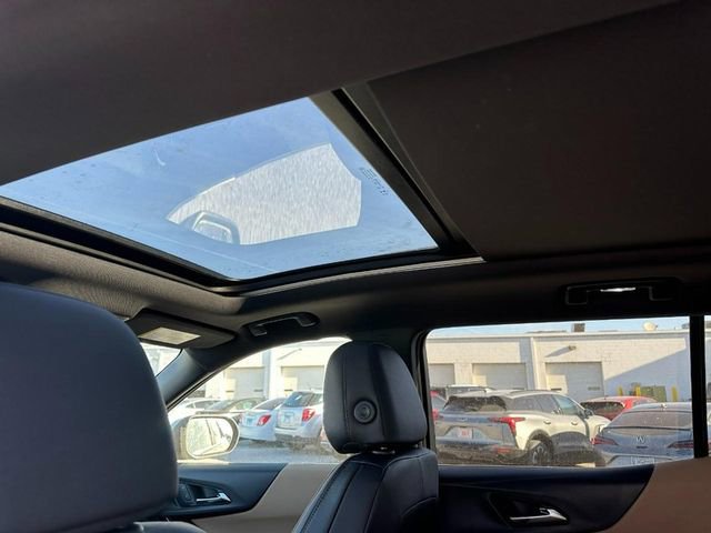 New 2026 Chevrolet Equinox ACTIV w/ Convenience Package III image 5