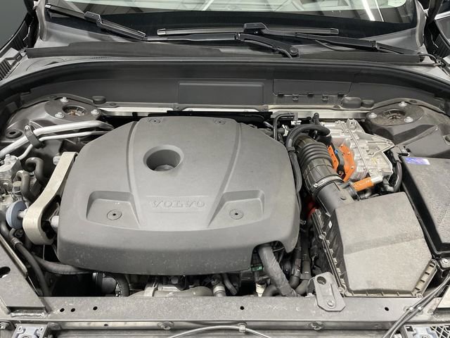 Used 2022 Volvo XC60 T8 Inscription w/ Advanced Package image 37