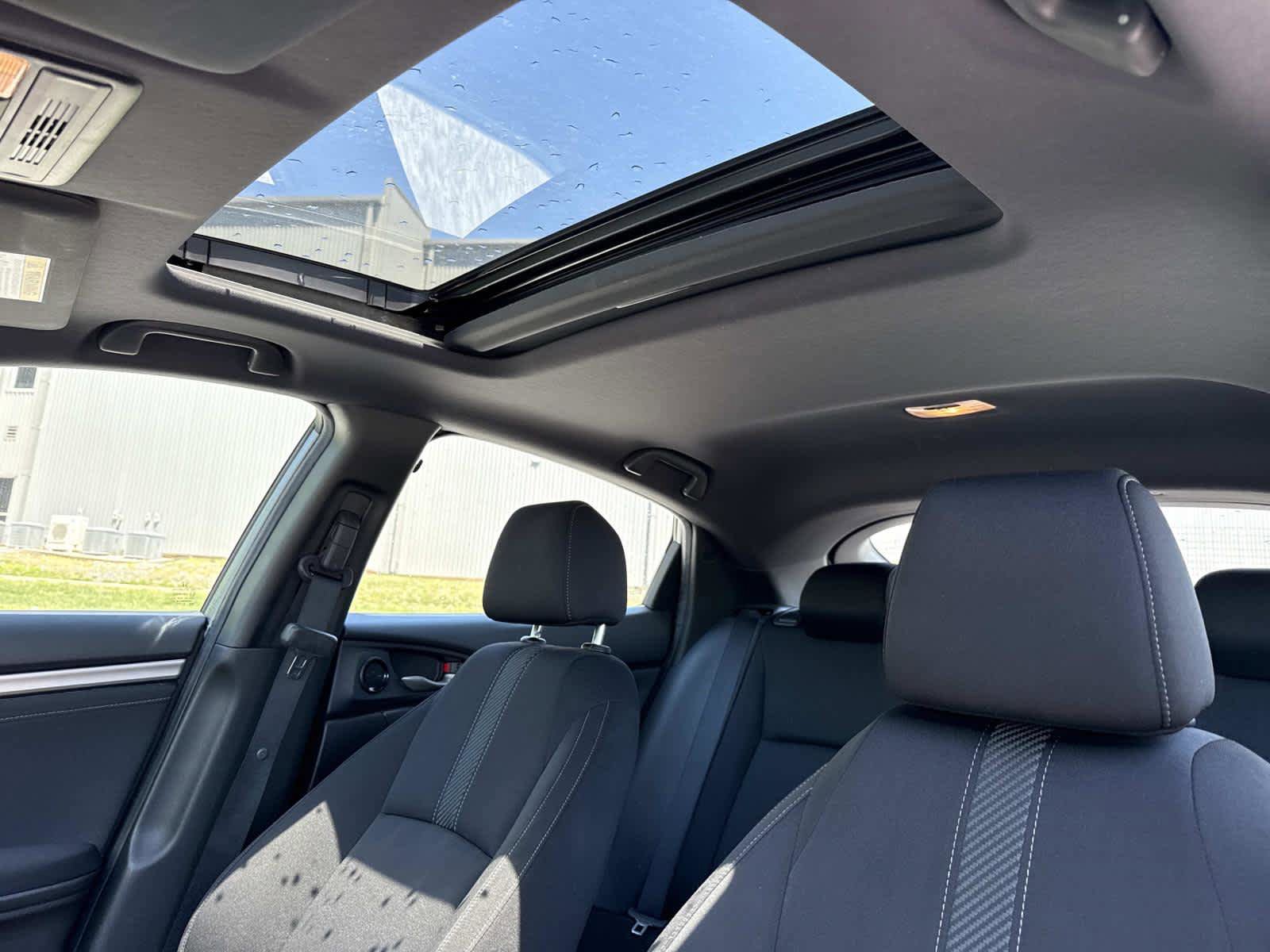 Used 2017 Honda Civic EX image 4