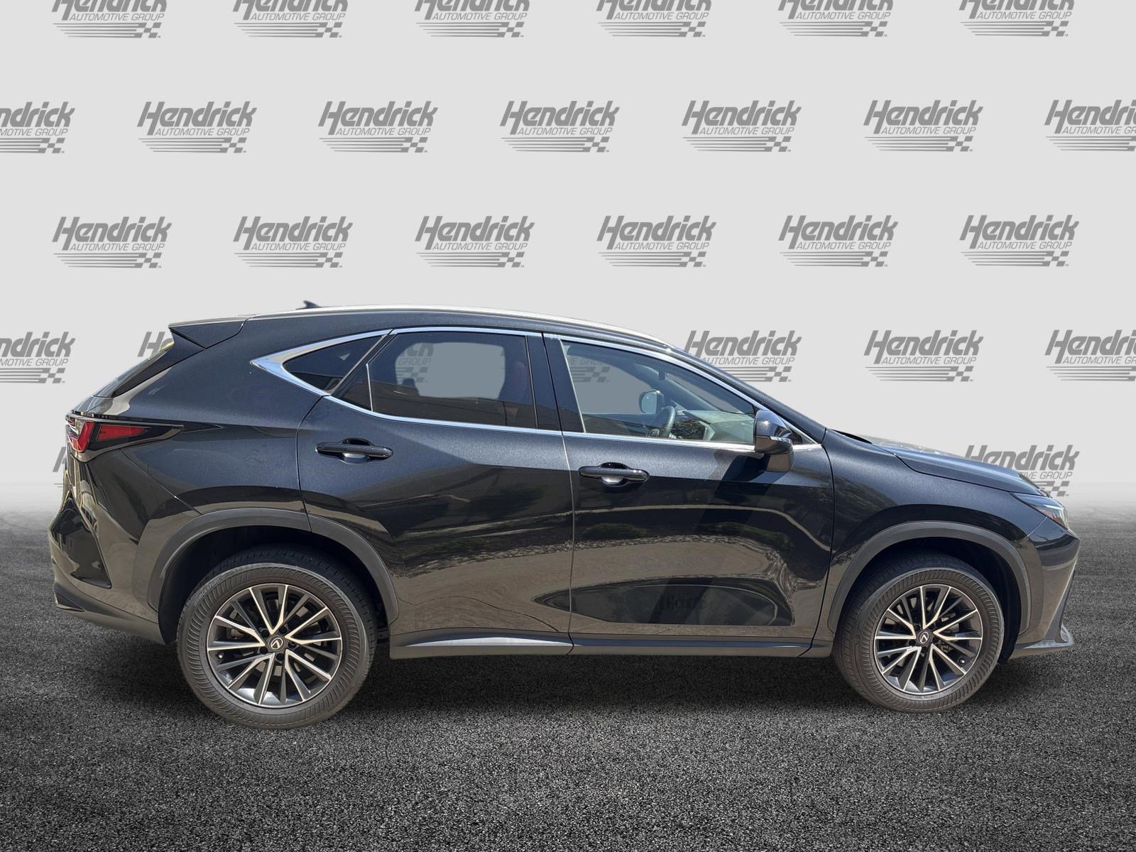 Used 2023 Lexus NX 350 AWD image 11
