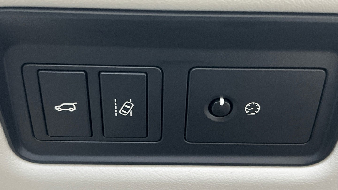 Used 2016 Land Rover Range Rover HSE image 42