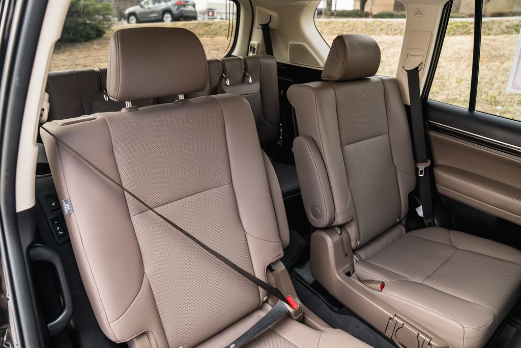 Used 2023 Lexus GX 460 Premium image 29