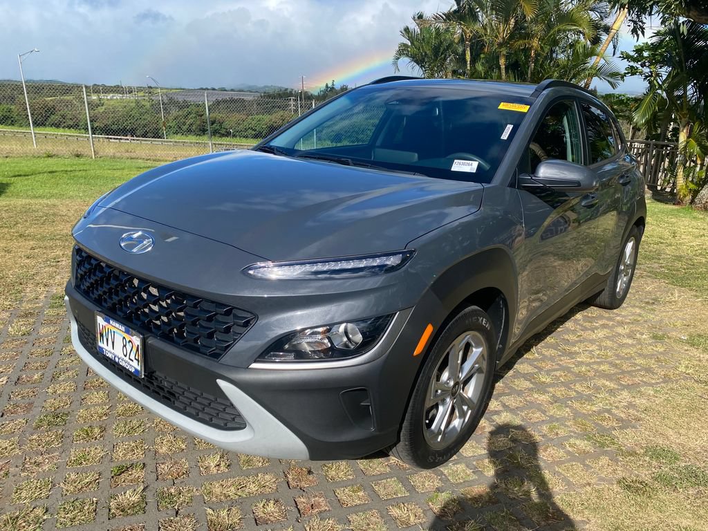 Used 2023 Hyundai Kona SEL AWD/4WD image 3