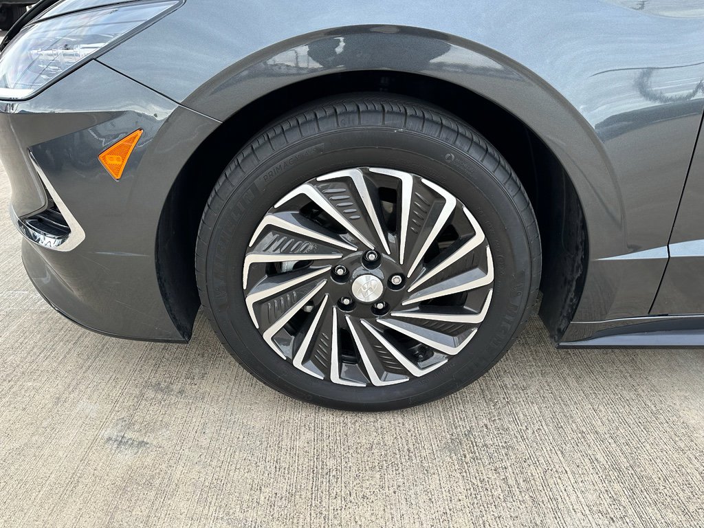 Used 2023 Hyundai Sonata SEL image 30