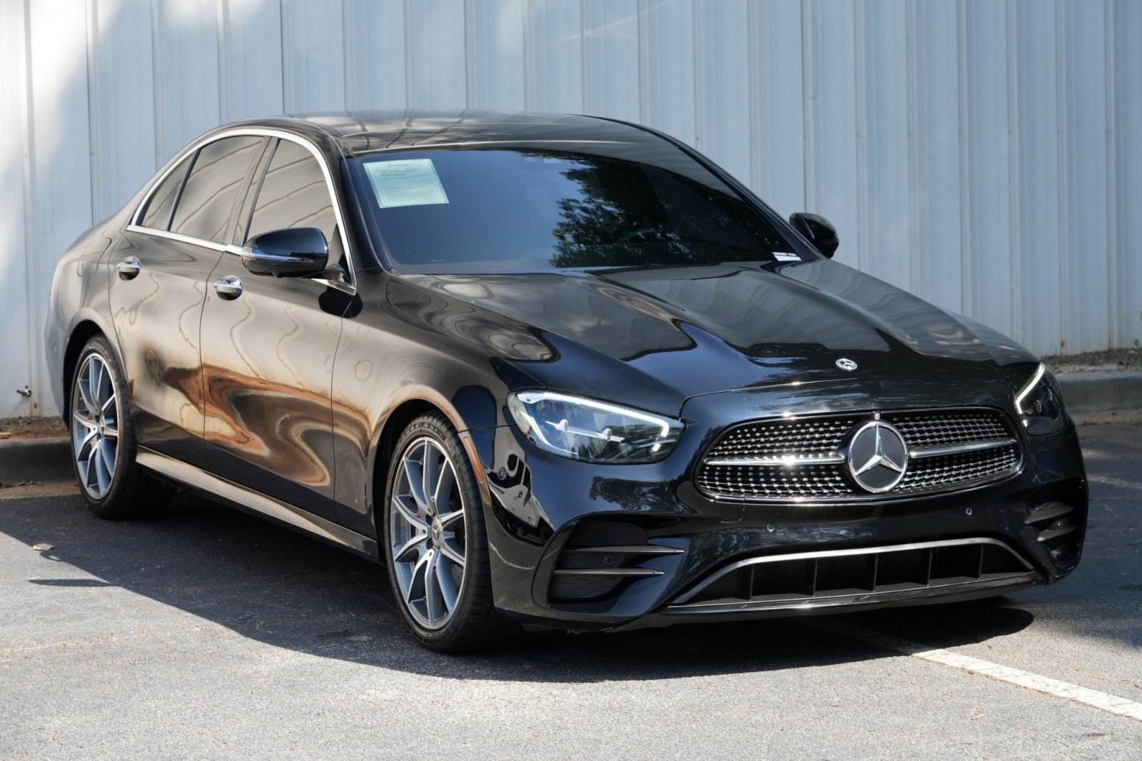 Used 2022 Mercedes-Benz E 350 Sedan w/ AMG Line Exterior image 57