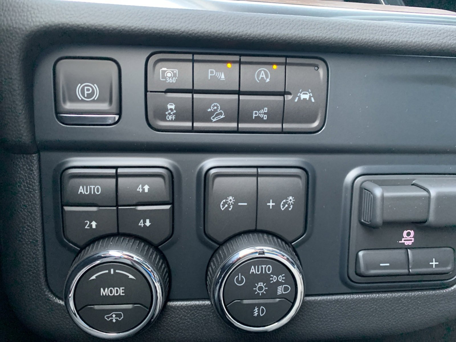 New 2025 Chevrolet Tahoe High Country image 44