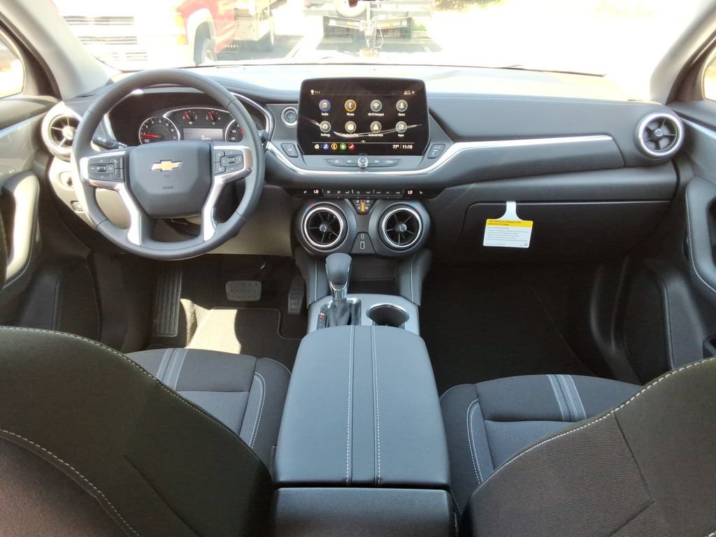 New 2026 Chevrolet Blazer LT FWD image 18