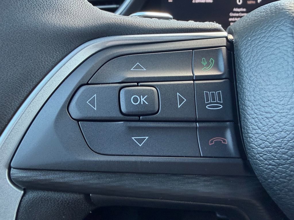 New 2025 Jeep Grand Cherokee Laredo X w/ Luxury Tech Group I image 16