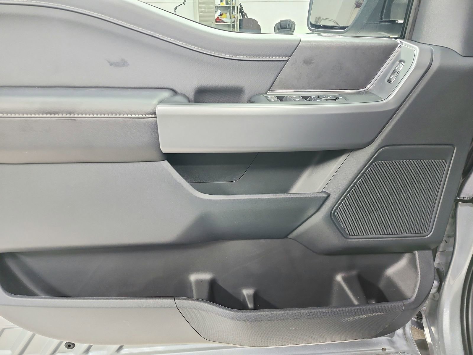 New 2026 Ford F150 XLT w/ Equipment Group 302A MID image 36