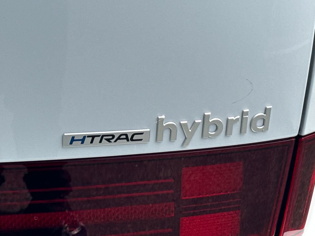 Used 2026 Hyundai Santa Fe SE AWD/4WD image 8