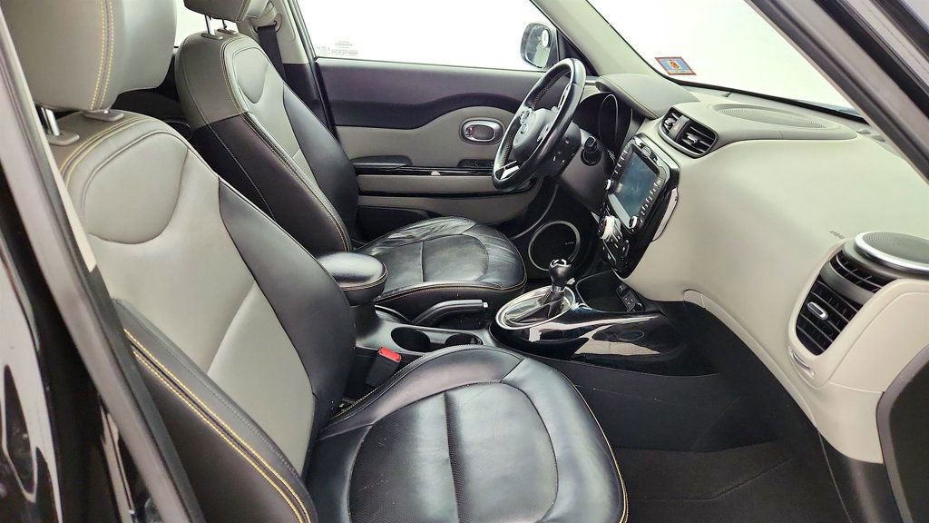 Used 2016 Kia Soul + w/ Primo Package image 24