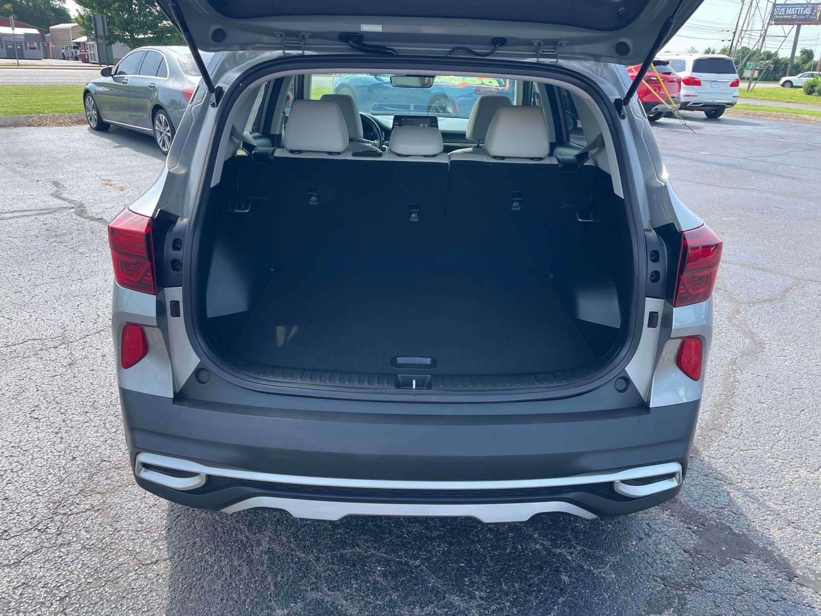 Used 2021 Kia Seltos EX AWD/4WD image 6