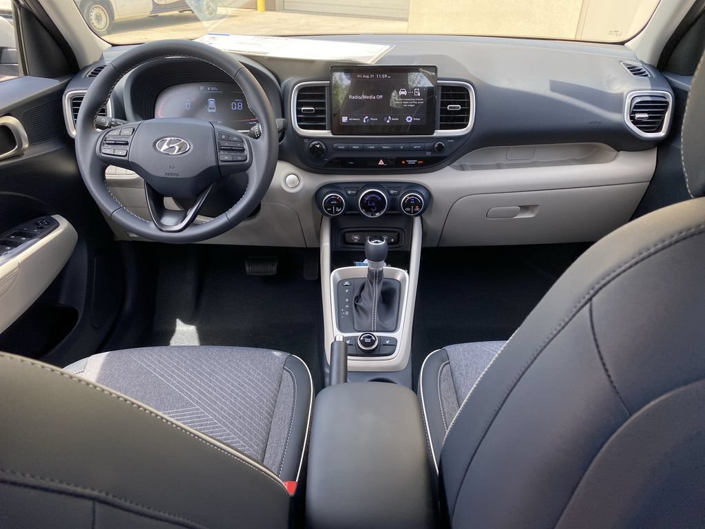 New 2026 Hyundai Venue SEL FWD image 13