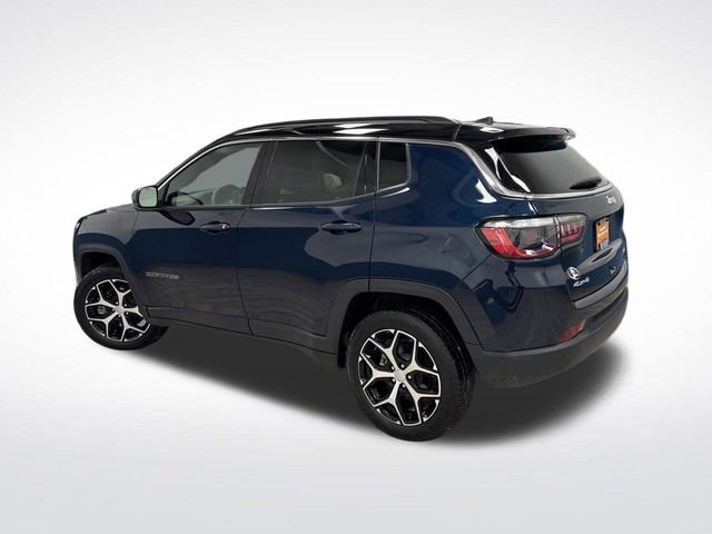 Used 2024 Jeep Compass Limited w/ Sun and Sound Group image 3