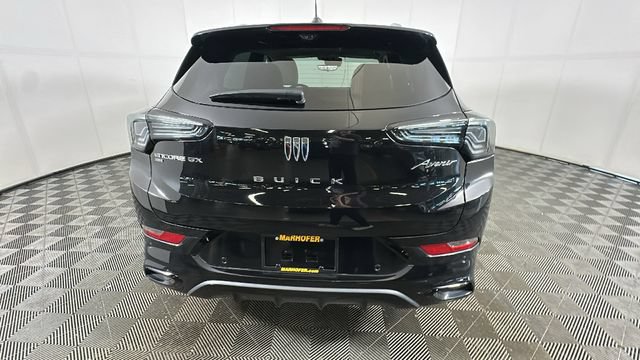 Used 2024 Buick Encore GX Avenir w/ Avenir Technology Package AWD/4WD image 4