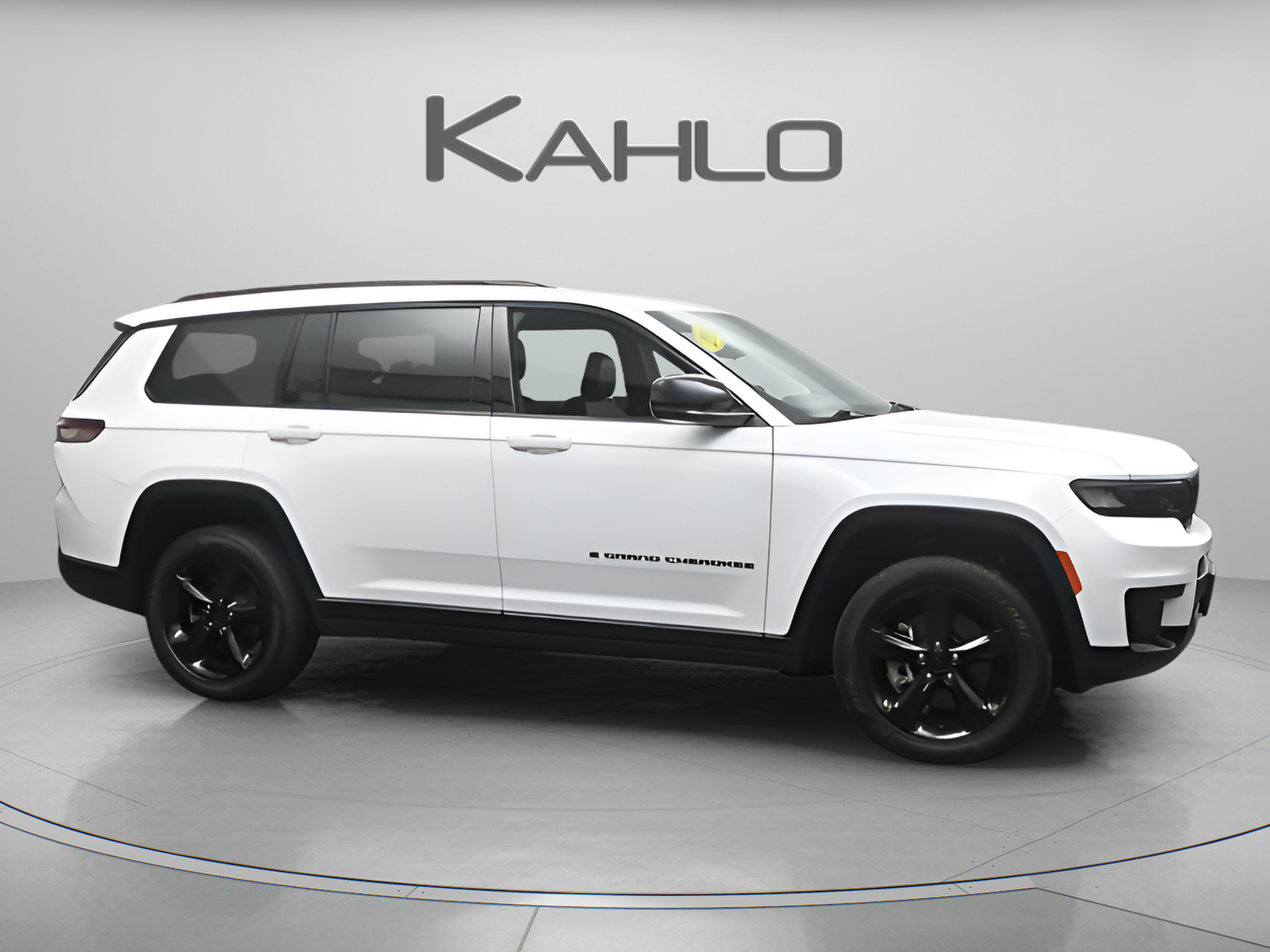 Used 2023 Jeep Grand Cherokee L Laredo AWD/4WD image 22