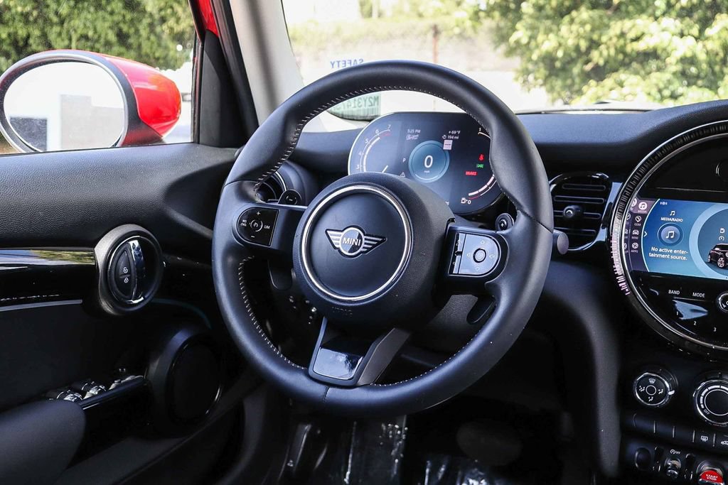 Used 2023 MINI Cooper S FWD image 19